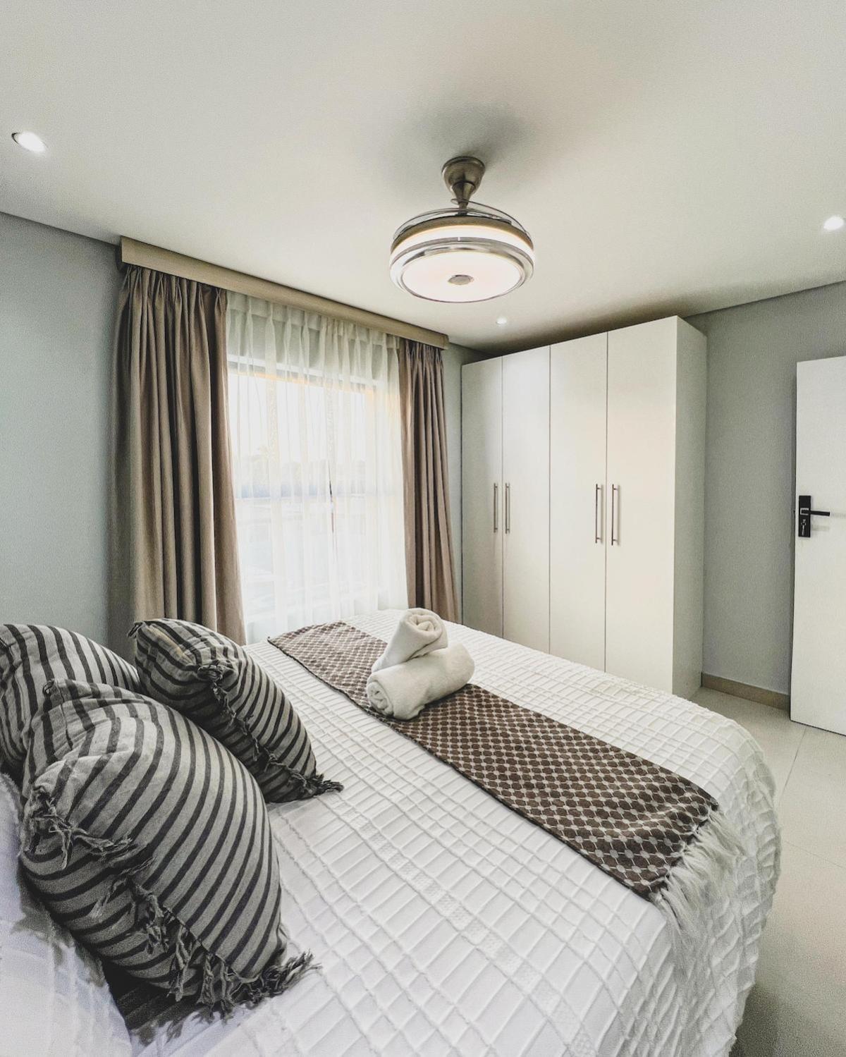 Hope Century Apartment