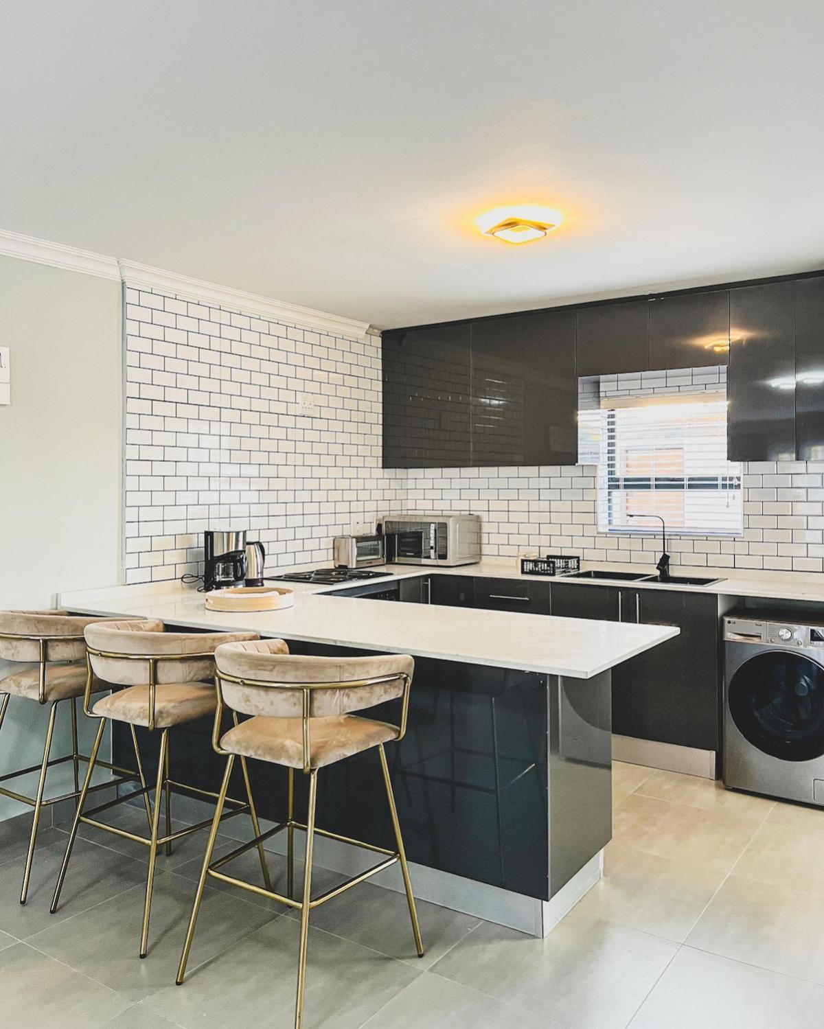 Apartment Hope Century