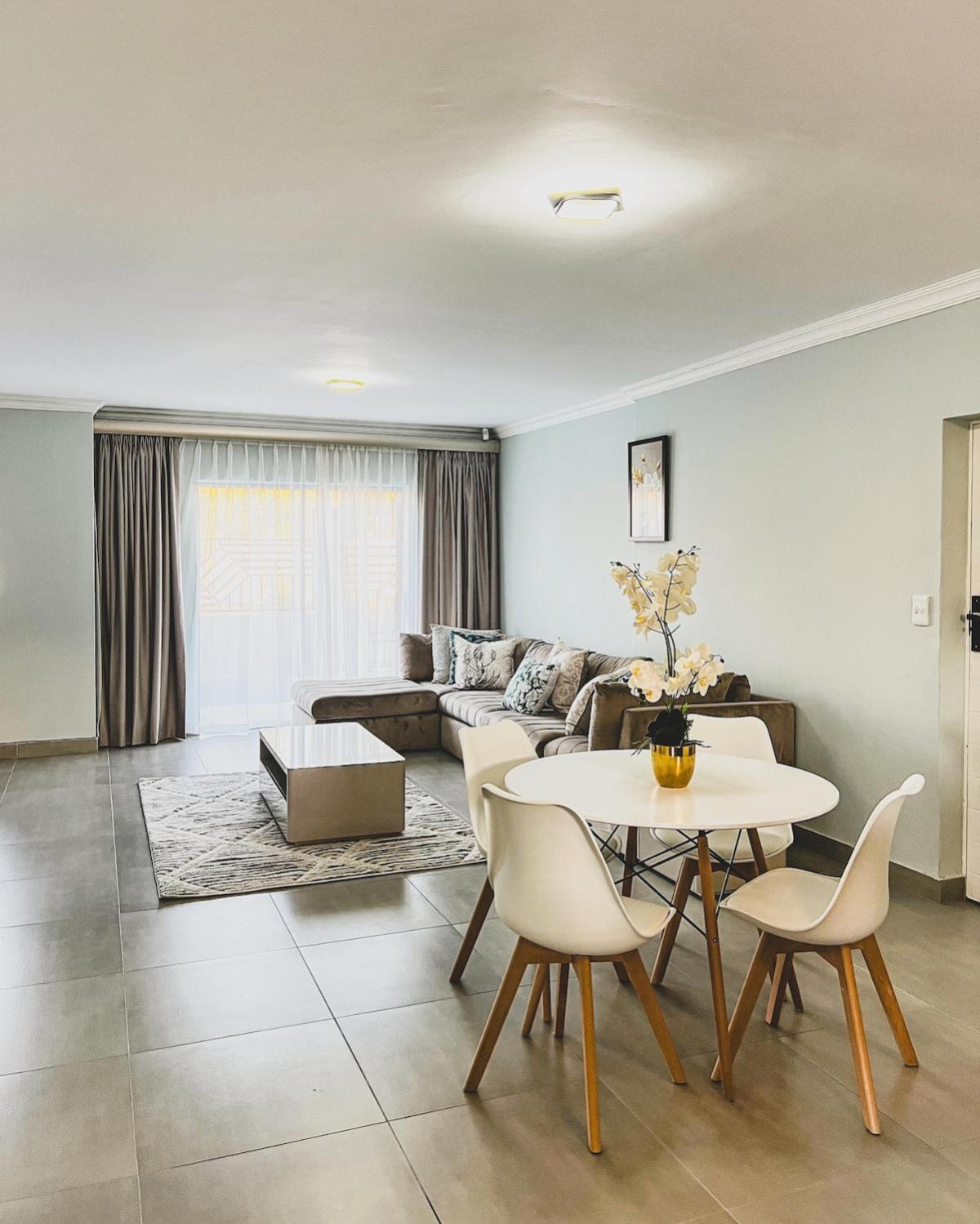 Apartment Hope Century
